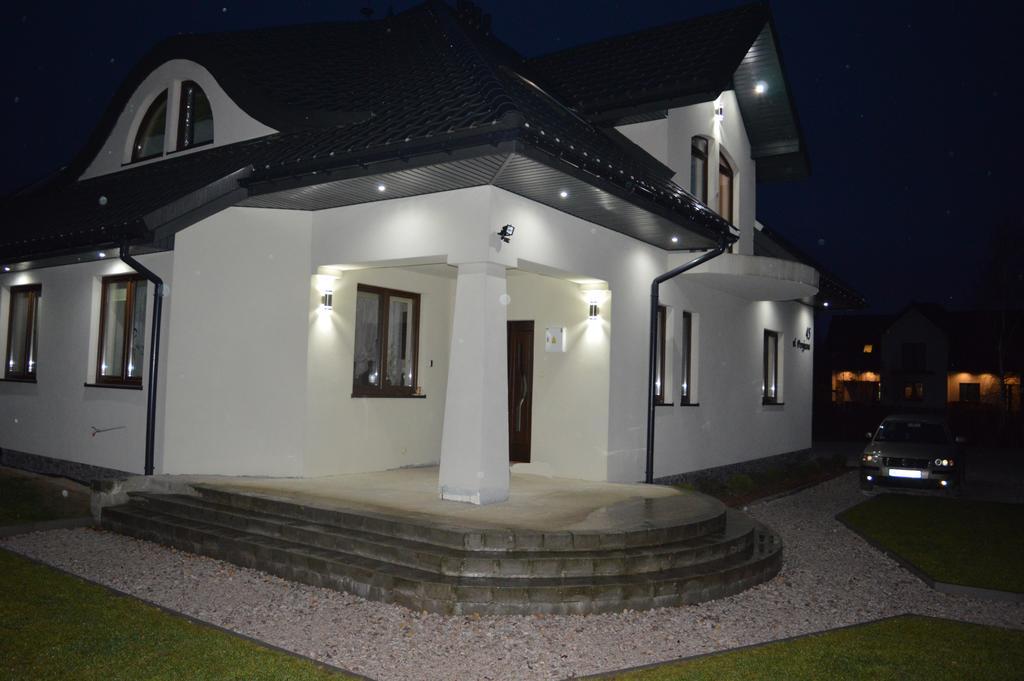 Przystan Apartman Rozalin Kültér fotó